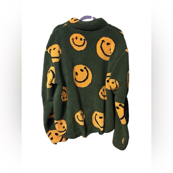 MARKET Men's All Over Print Jacket X Smiley Teddy 1/4 Zip - Picture 7 of 8